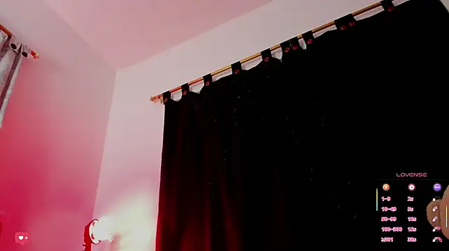 samara__Aaliyah live cam on StripChat