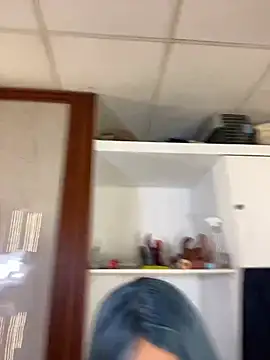 Eva_Feller69