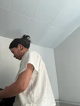 daaqnn (F milf) - 祝玲玲每天开开心心