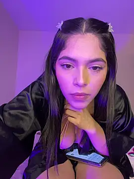 haily_babe live cam on StripChat