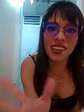 ZoeDrucker live cam on StripChat