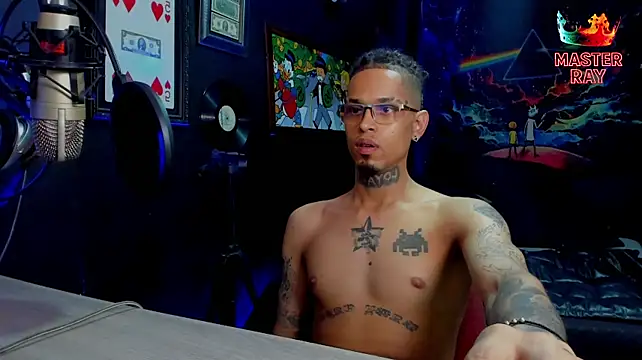 XXXRAYGAMES live cam on StripChat