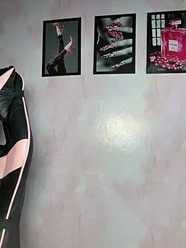 Mel_PinkBR