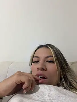 mia_rosee1 (F young) - Show naked😋😋