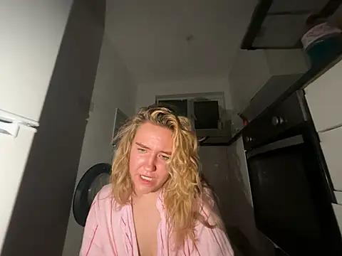 MaddyCherryX