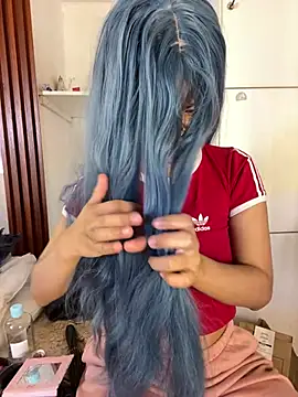 Eva_Feller69