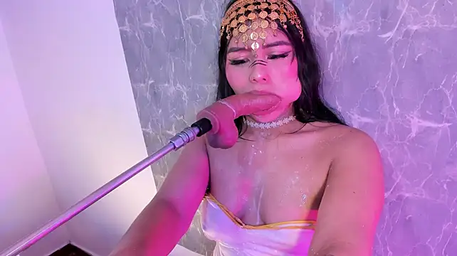 pocahontaslatinaa