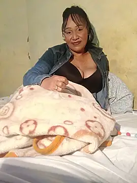 Divine_doll