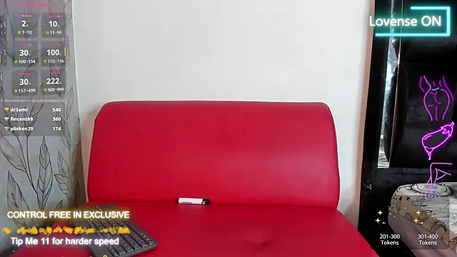 Kisthlate33 - Trans webcam sex chat