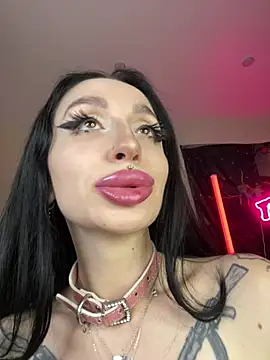 Molly__Moon