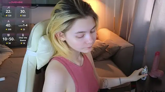 Emily_Miu