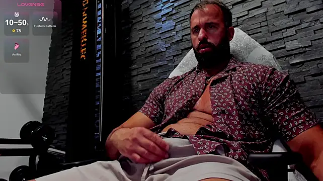 david_big_daddy (Ask my age) - CLouds ORGASM