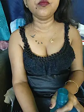 Sexy_juhee live cam on StripChat