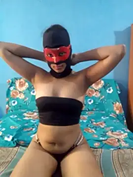 JeremyJasmine live cam on StripChat