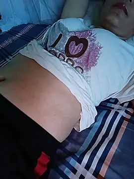 Doremon_95 live cam on StripChat