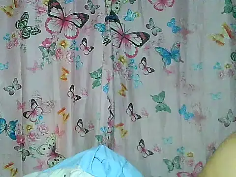 SexyAsianPussy4u live cam on StripChat