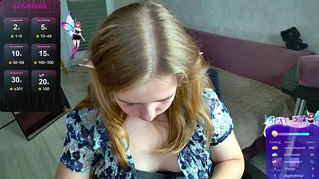Luna404 live cam on StripChat
