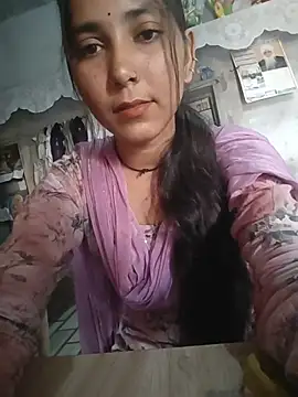 divya_140 live cam on StripChat