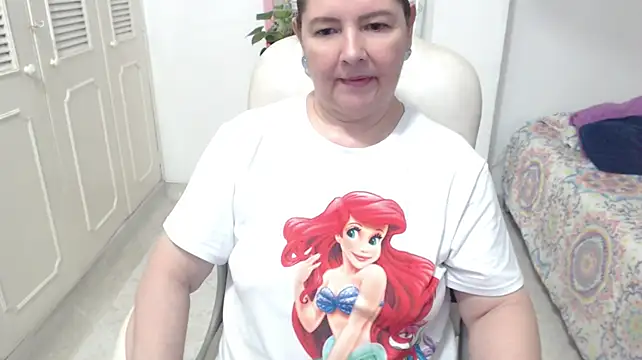 leonela_69 live cam on StripChat