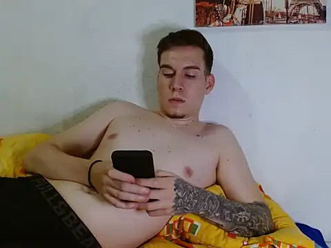 magicfantasy77 live cam on StripChat