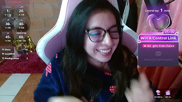 Maggie_Fox3 live cam on StripChat