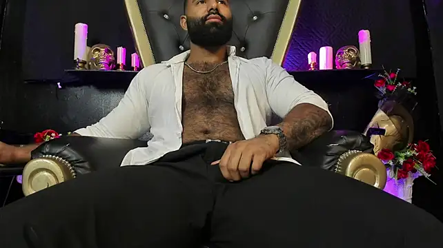 BeardAndrew live cam on StripChat