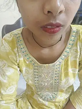 sexy_shital live cam on StripChat