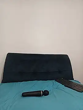 IsisBlake live cam on StripChat