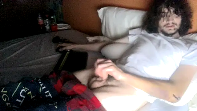 Teddy4420 live cam on StripChat