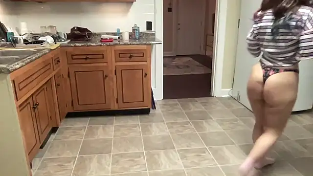 sexylilly69 (F young) - NAKED