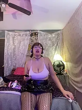 nomichuu live cam on StripChat