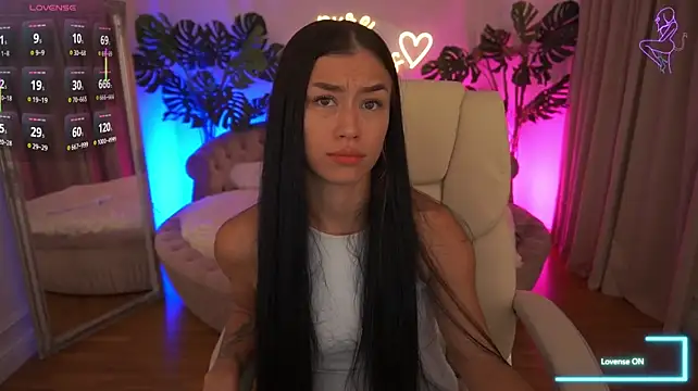 FataleNellie live cam on StripChat
