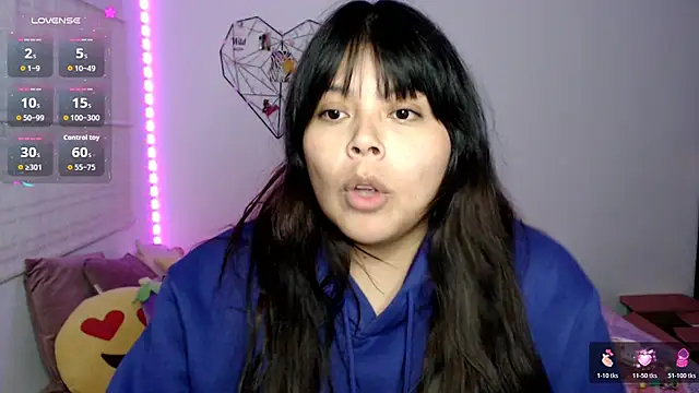 EllieMoonX live cam on StripChat