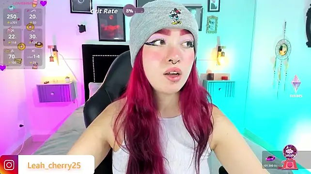 Leah_cherry live cam on StripChat
