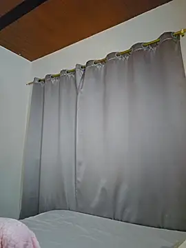 Im_Camila__ live cam on StripChat
