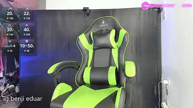 benji_hoter live sex cam