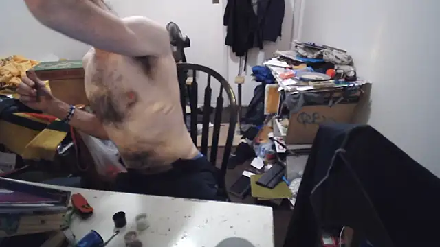 JohnnyMoves live cam on StripChat