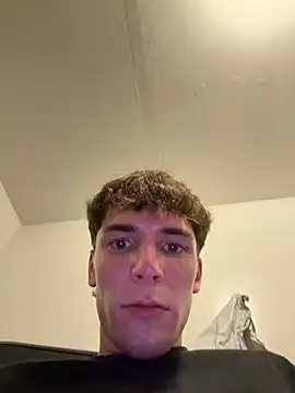 Bradgetshard2 live cam on StripChat