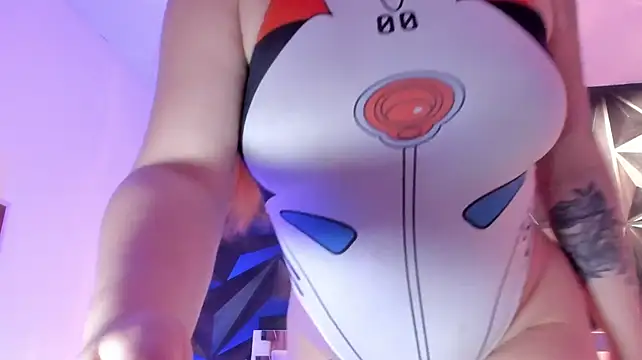 megan_whitee__ live cam on StripChat