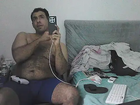 alphalatinobearx live cam on StripChat