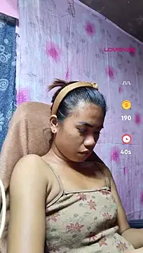 Cutie_body11 live cam on StripChat