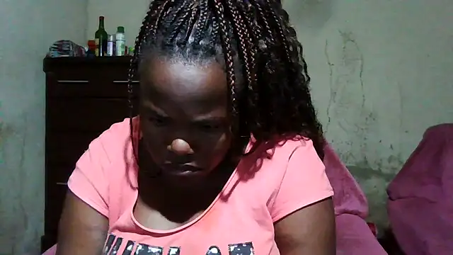 sexybigboobz live cam on StripChat