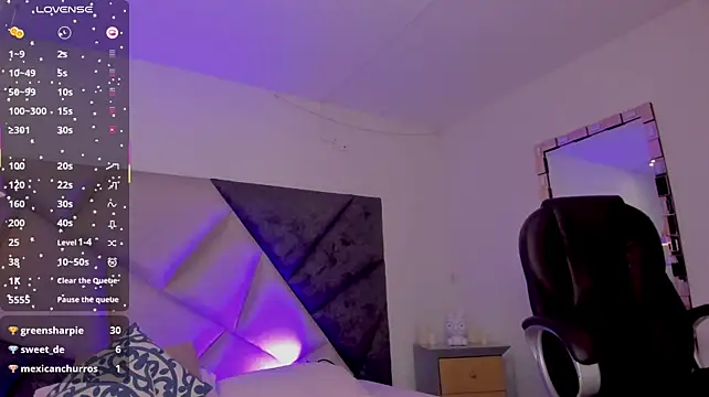 CatalinaBlaze live cam on StripChat