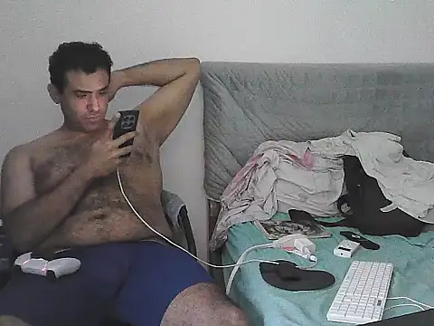 alphalatinobearx live cam on StripChat
