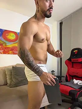 Ezzio_Scolaro