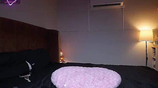 laybunny1 live webcam