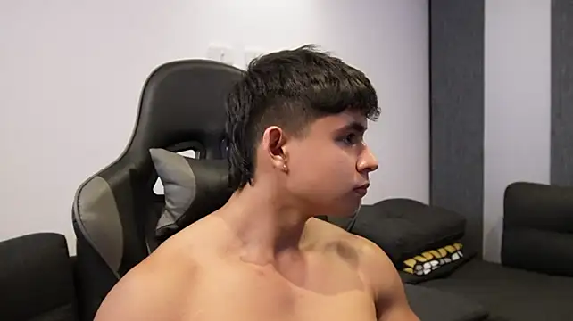 bray_kevin (M young) - BIG SHOW CUM