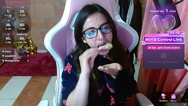 Maggie_Fox3 live webcam