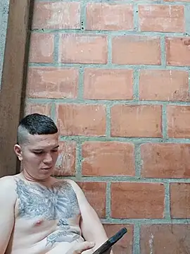 Mikedotow live cam on StripChat