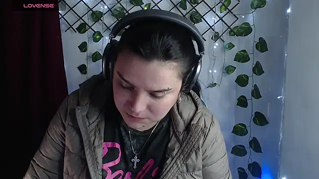 Nika_1_ live cam on StripChat